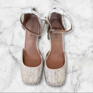 XIEDA Faux Snakeskin Platform Block Heel Ankle Strap Sandals. 7.5